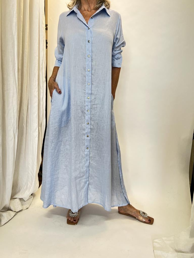 Maxi Oh Maxi, full length dress with side pockets, collar and long sleeves button through