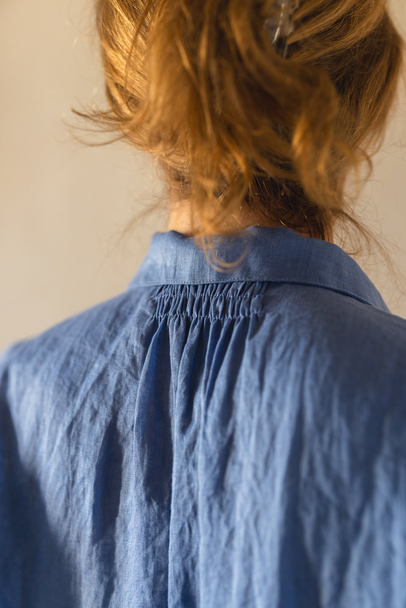 Tiny Tuck Shirt Med Blue Linen